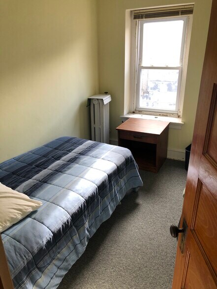 More Photos Of 45-51 W Logan St, Philadelphia Specialty For Sale
