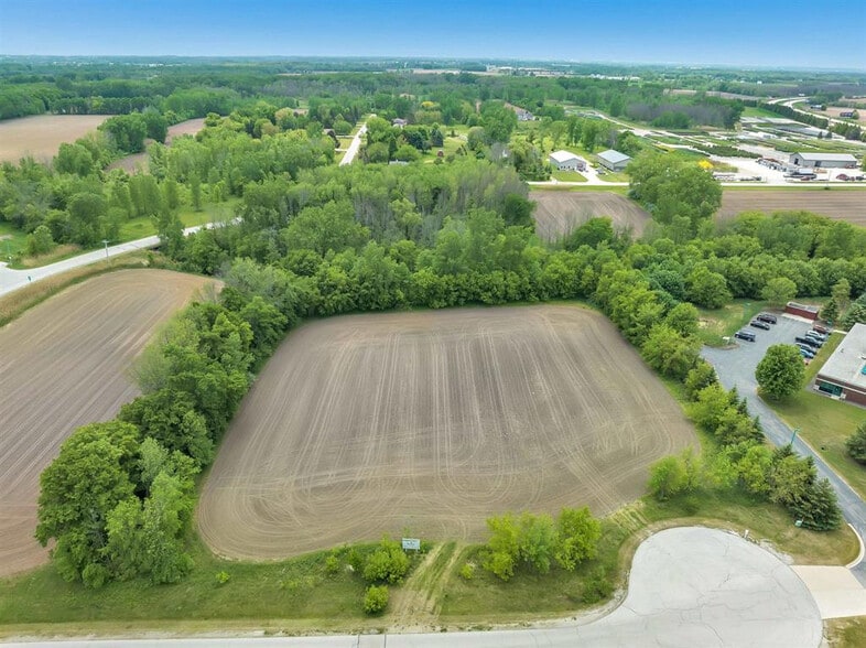 More Photos Of Equestrian Ct, Green Bay Land For Sale