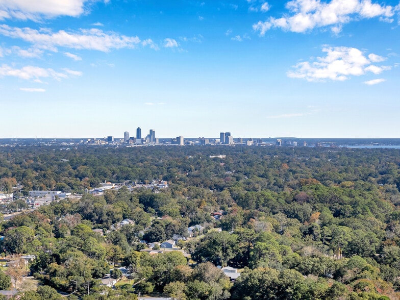 More Photos Of 1130 Fountain Rd, Jacksonville Apartments For Sale