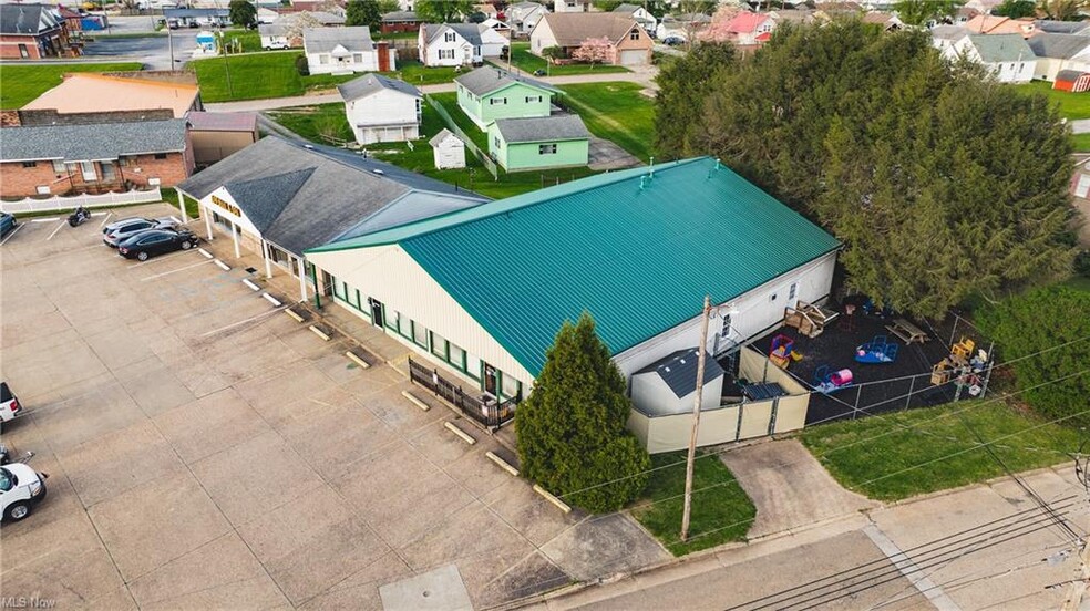 More Photos Of 1800 Grand Central Ave, Vienna Office For Sale