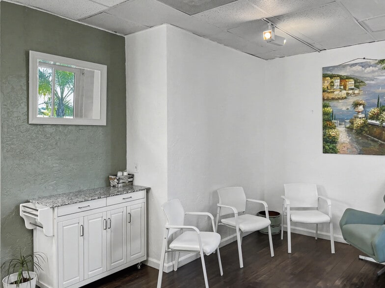 More Photos Of 2101 S El Camino Real, Oceanside Medical For Sale