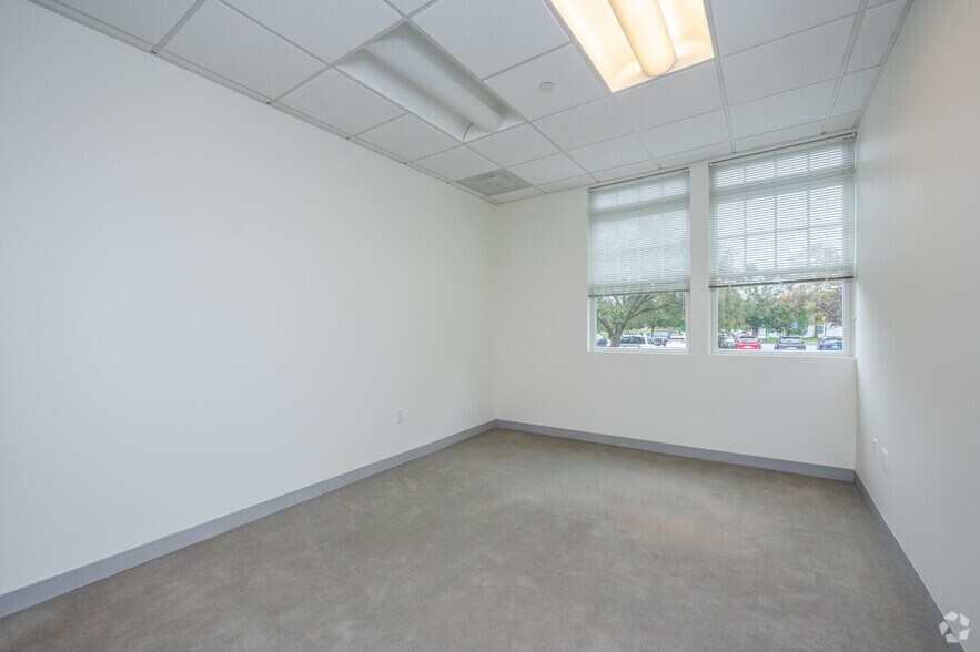 More Photos Of , Hyannis Office For Sale