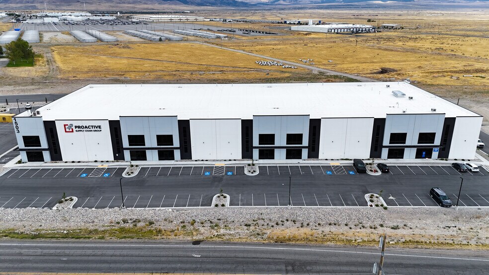 More Photos Of 1503 Utah Avenue, Tooele Distribution For Lease