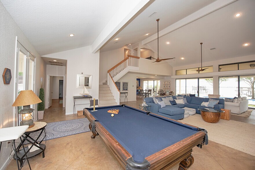 More Photos Of 3821 Nasa Pky, El Lago Lodge Meeting Hall For Sale