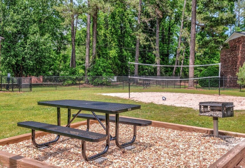 More Photos Of 235 Sycamore Dr, Athens Apartments For Sale