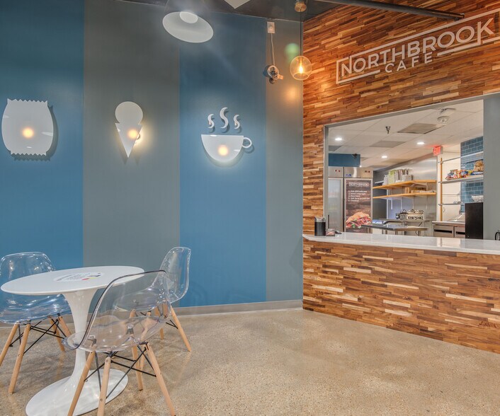 More Photos Of 2351 W Northwest Hwy, Dallas Office For Lease