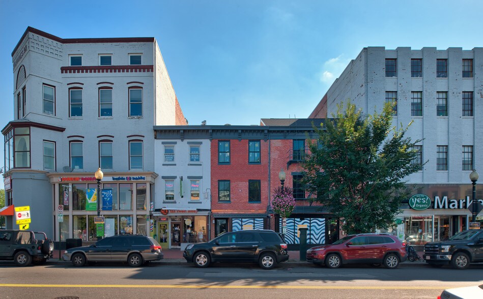 Primary Photo Of 406 8th St SE, Washington Storefront Retail Office For Lease