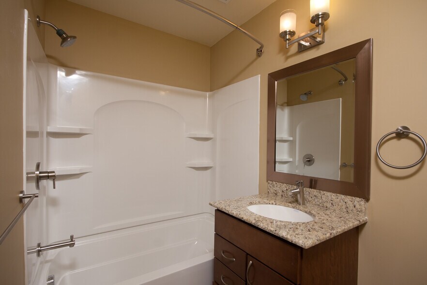 More Photos Of 10 Symphony Circle, Buffalo Apartments For Sale