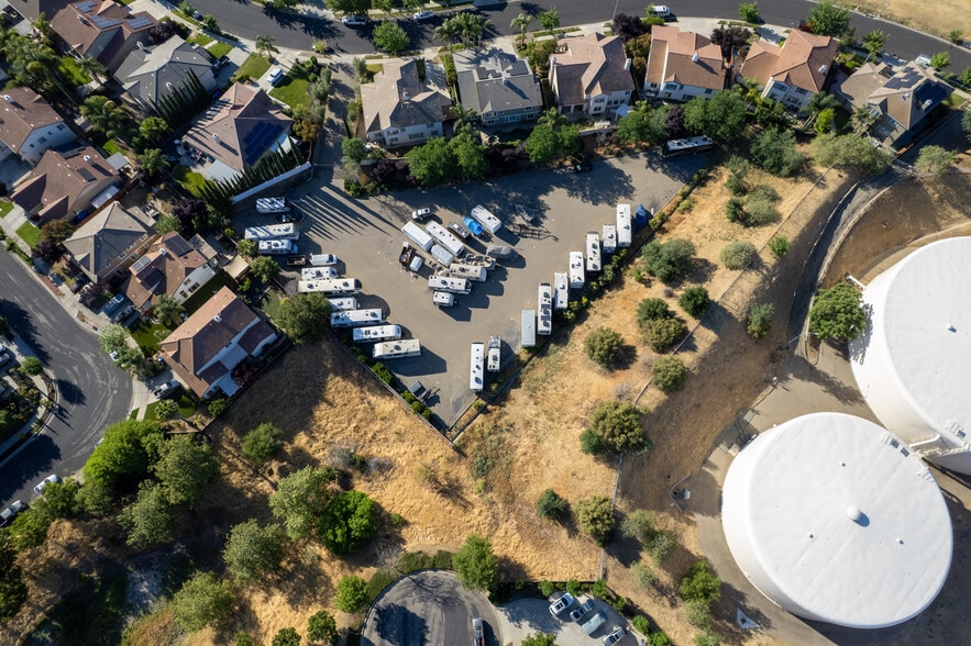 More Photos Of 701 Presidio dr, Brentwood Trailer Camper Park For Sale