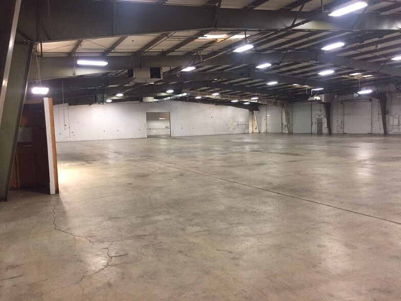 More Photos Of 3290 Monier Cir, Rancho Cordova Manufacturing For Sale