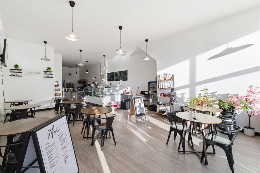 More Photos Of 1219 Merchant St, Ambridge Flex For Sale