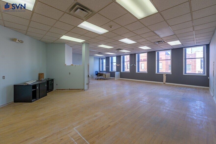 More Photos Of 4 E Wilson St, Batavia Loft Creative Space For Sale
