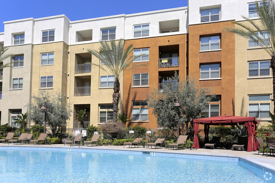 More Photos Of 700 S Myrtle Ave, Monrovia Apartments For Lease