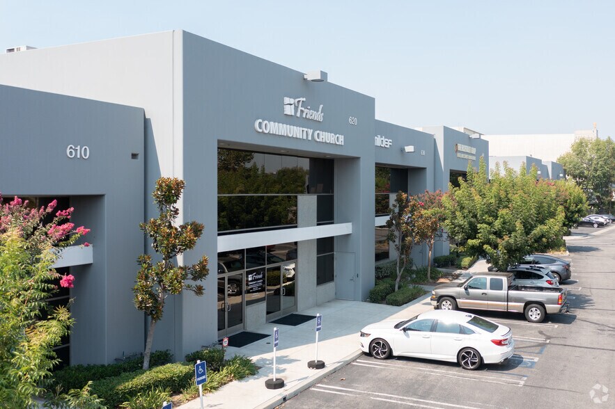 More Photos Of 610-640 W Lambert Rd, Brea Light Manufacturing For Sale