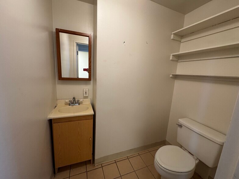 More Photos Of 6400 Seven Corners Pl, Falls Church Office For Sale