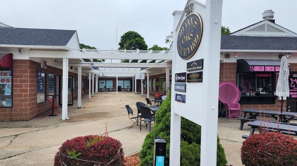 More Photos Of 569 Main St, Hyannis Storefront Retail Office For Sale