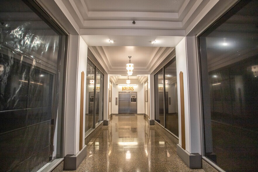 More Photos Of 130 S Orange Ave, Orlando Office Residential For Lease