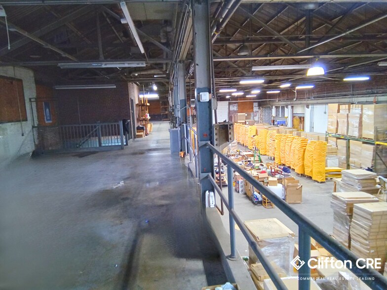 More Photos Of 87 Linnet St, Bayonne Industrial For Sale