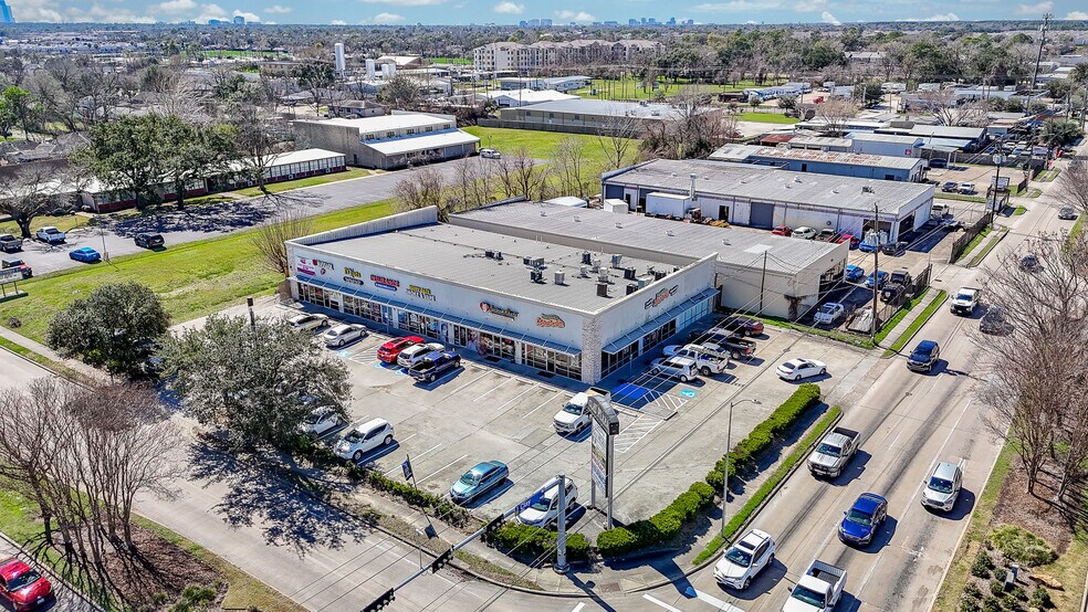 More Photos Of 9401 Clay Rd, Houston Unknown For Lease