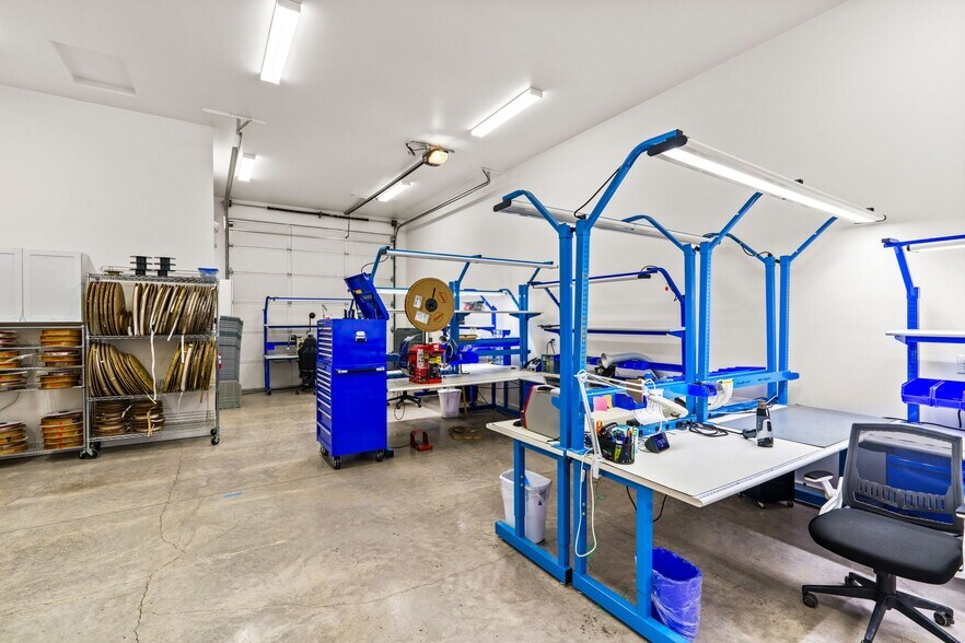 More Photos Of 93303 Prairie Rd, Junction City Industrial For Sale