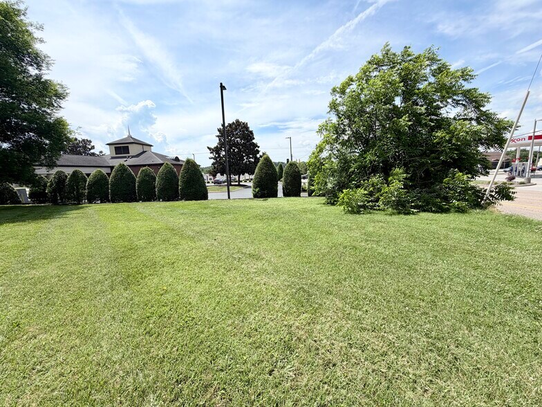 More Photos Of 107 Sandy Springs rd, Maryville Land For Sale