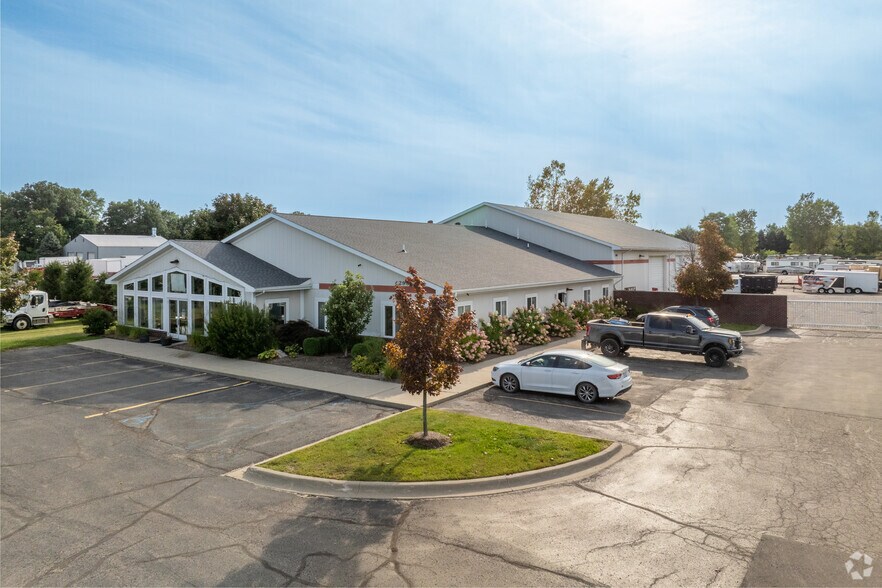 Primary Photo Of 4296 Van Dyke Rd, Almont Warehouse For Sale