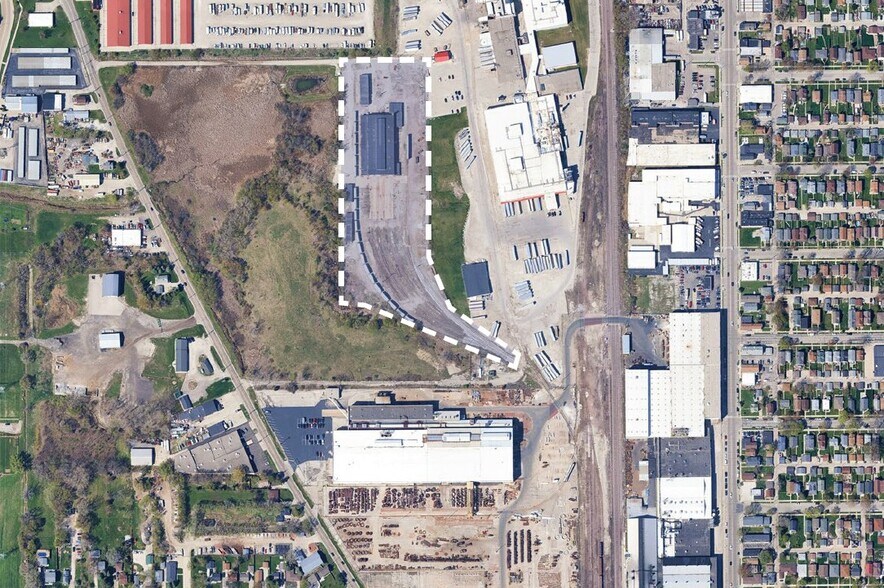 Primary Photo Of 5000 S Whitnall Ave, Cudahy Warehouse For Sale