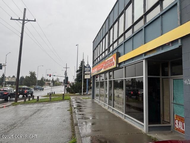 More Photos Of 123 E Fireweed Ln, Anchorage Office For Sale