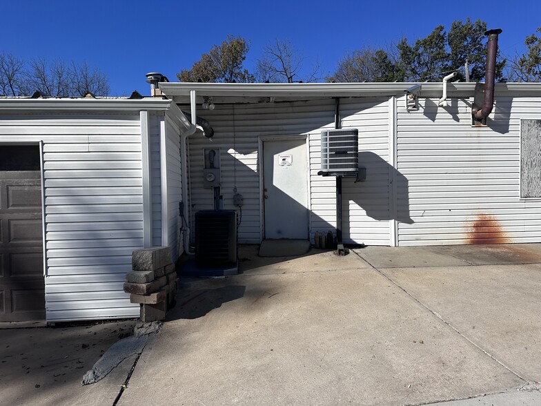 More Photos Of , Kansas City General Retail For Sale