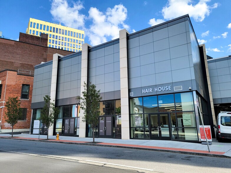 More Photos Of 587 Main St, New Rochelle Storefront For Lease