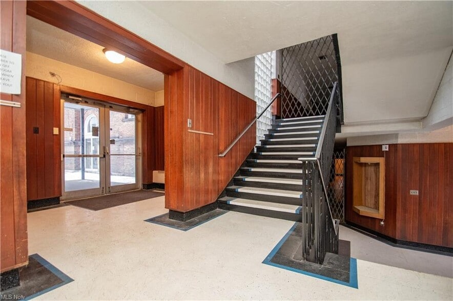 More Photos Of 335 W 5th St, East Liverpool Religious Facility For Sale