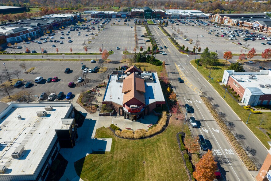 More Photos Of 3977 Morse Crossing, Columbus Restaurant For Sale