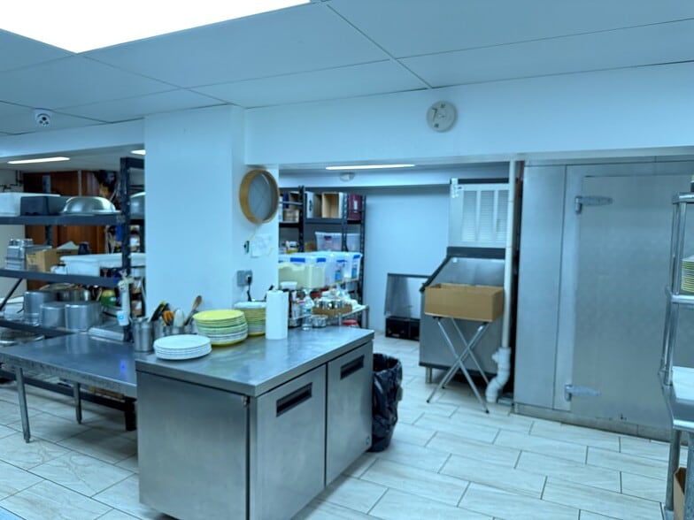 More Photos Of 2 US Highway 46, Mount Olive General Retail For Sale