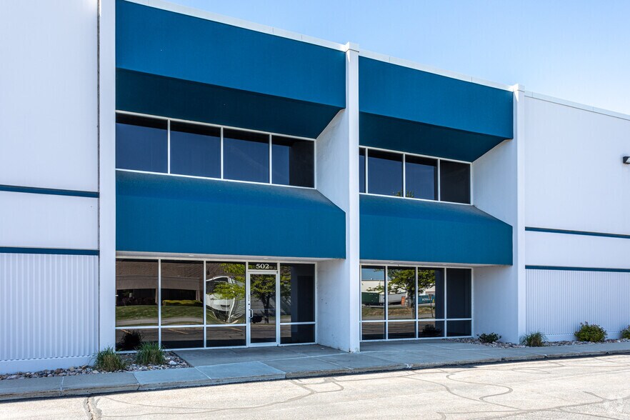 More Photos Of 4521 W 1980 S, Salt Lake City Distribution For Lease