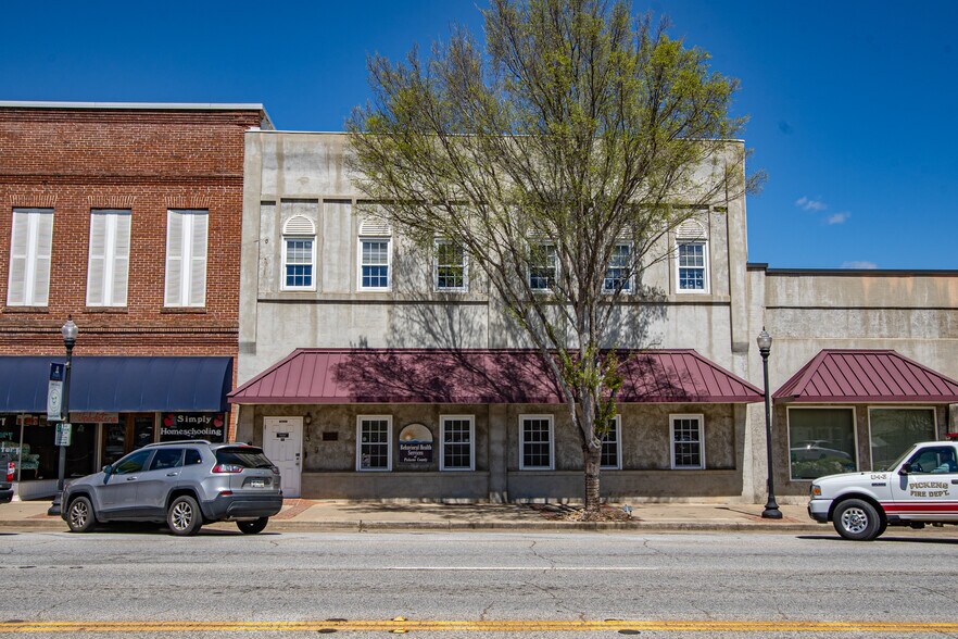 More Photos Of 309 E Main St, Pickens Storefront Retail Residential For Sale