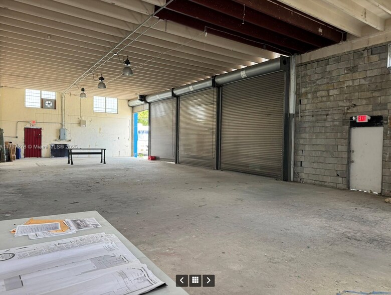 More Photos Of 748 NW 24th St, Miami Warehouse For Sale