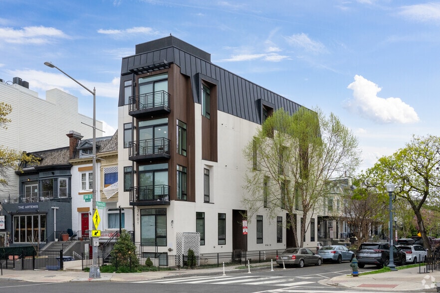 More Photos Of 3601 14th St NW, Washington Apartments For Sale