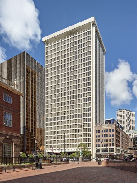 More Photos Of 777 Main St, Hartford Apartments For Lease