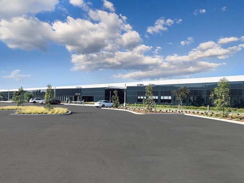 More Photos Of 9750 Irvine Blvd, Irvine Manufacturing For Lease