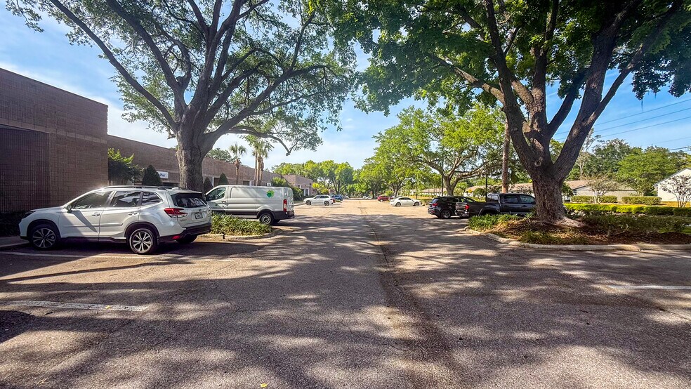 More Photos Of 528 Northlake Blvd, Altamonte Springs Unknown For Lease