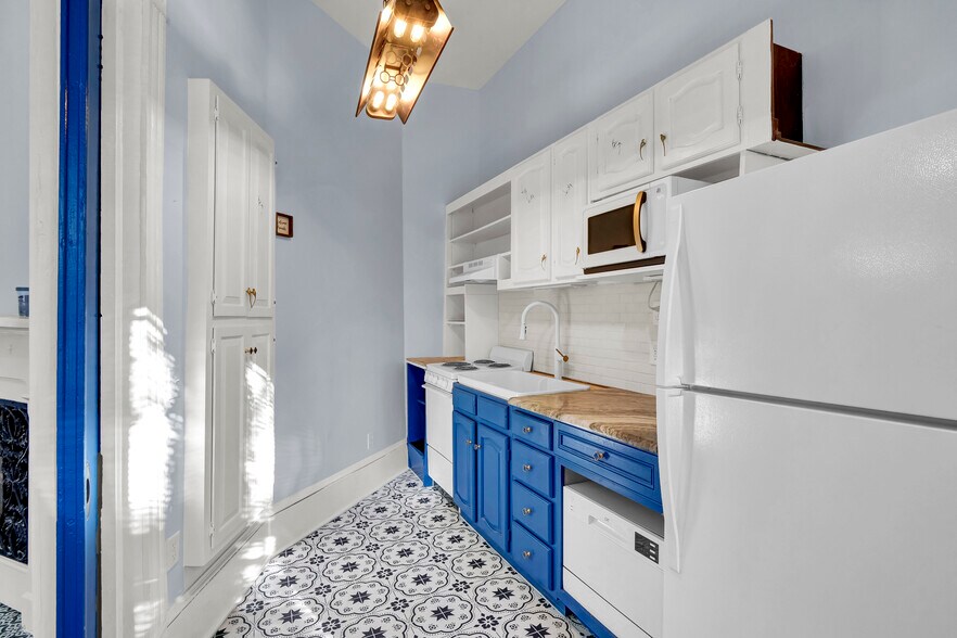 More Photos Of 719-729 Princess St, Wilmington Apartments For Sale