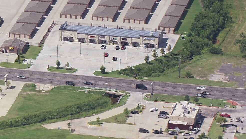 Primary Photo Of 5101 SE 29th St, Del City Unknown For Lease