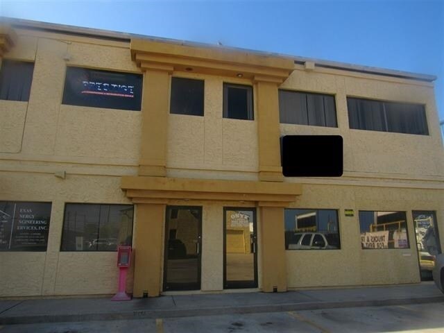 More Photos Of 5918 McPherson Rd, Laredo Loft Creative Space For Sale
