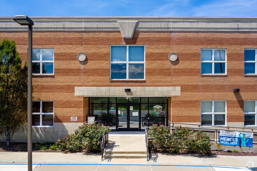 More Photos Of 5 Route 45, Mannington Medical For Sale