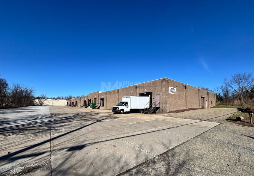 Primary Photo Of 1217-1227 Norton Rd, Hudson Warehouse For Lease
