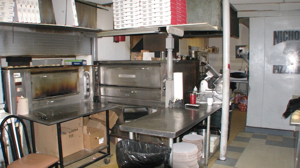 More Photos Of 88 Water St, Torrington Restaurant For Sale