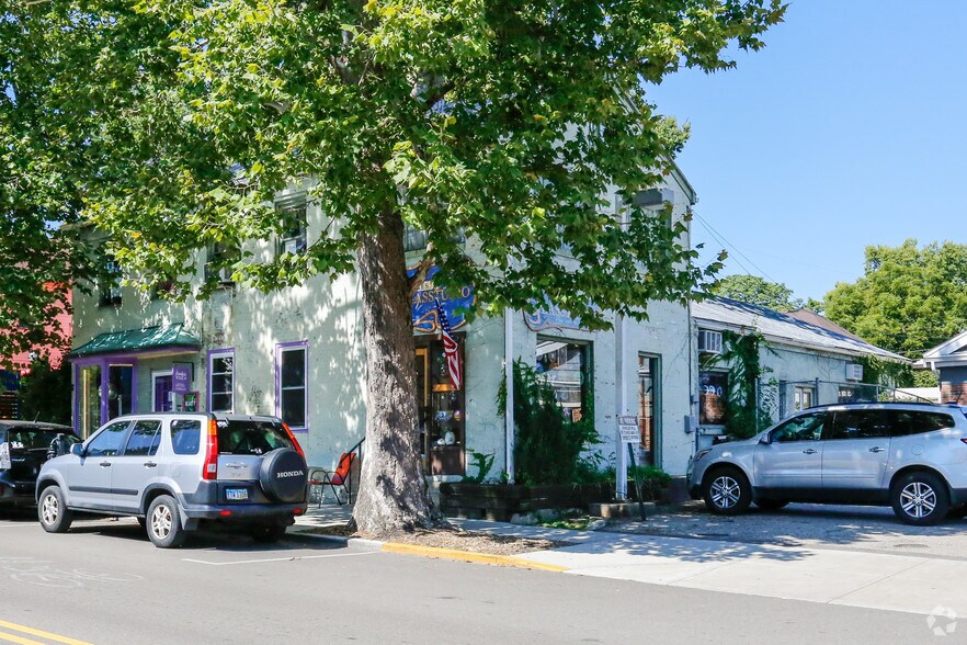 More Photos Of 220 Xenia Ave, Yellow Springs Storefront For Sale
