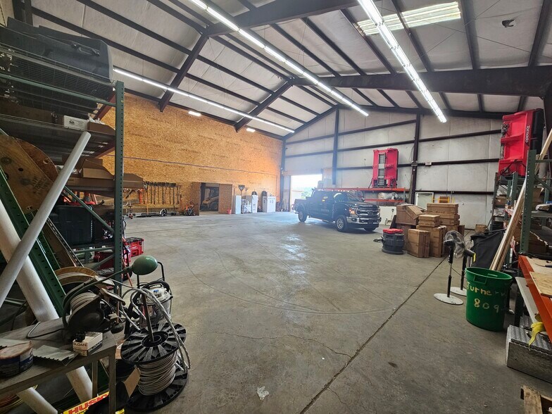More Photos Of 808 N Ellsworth St, Allentown Warehouse For Sale