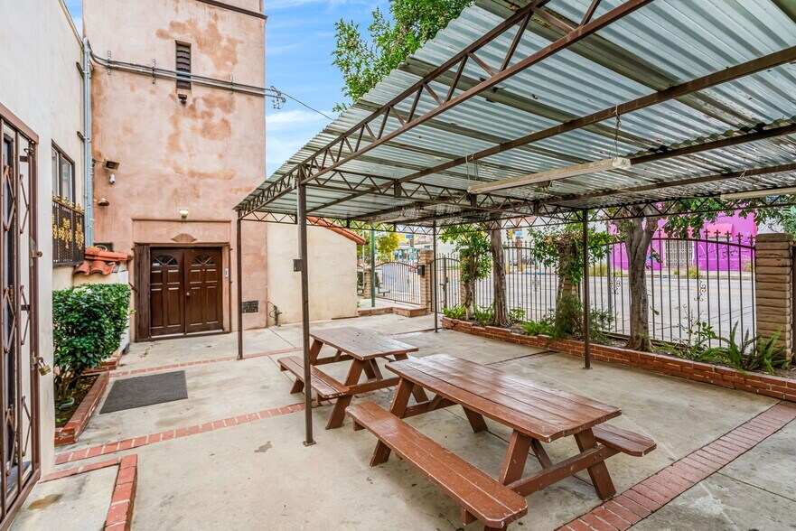 More Photos Of 1100 S Lorena St, Los Angeles Religious Facility For Sale