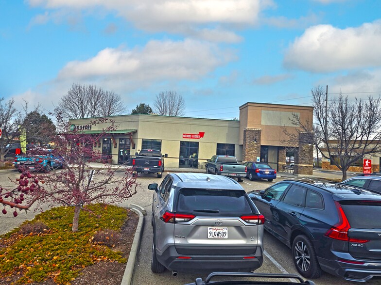 More Photos Of 1630 S Eagle Rd, Meridian Restaurant For Lease